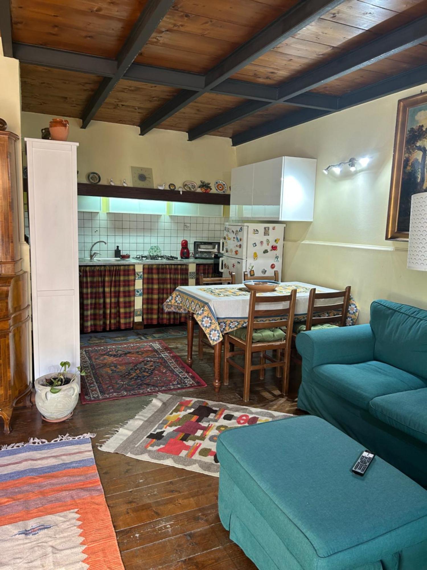 Appartamento A Casa Di Bert - Катания Экстерьер фото