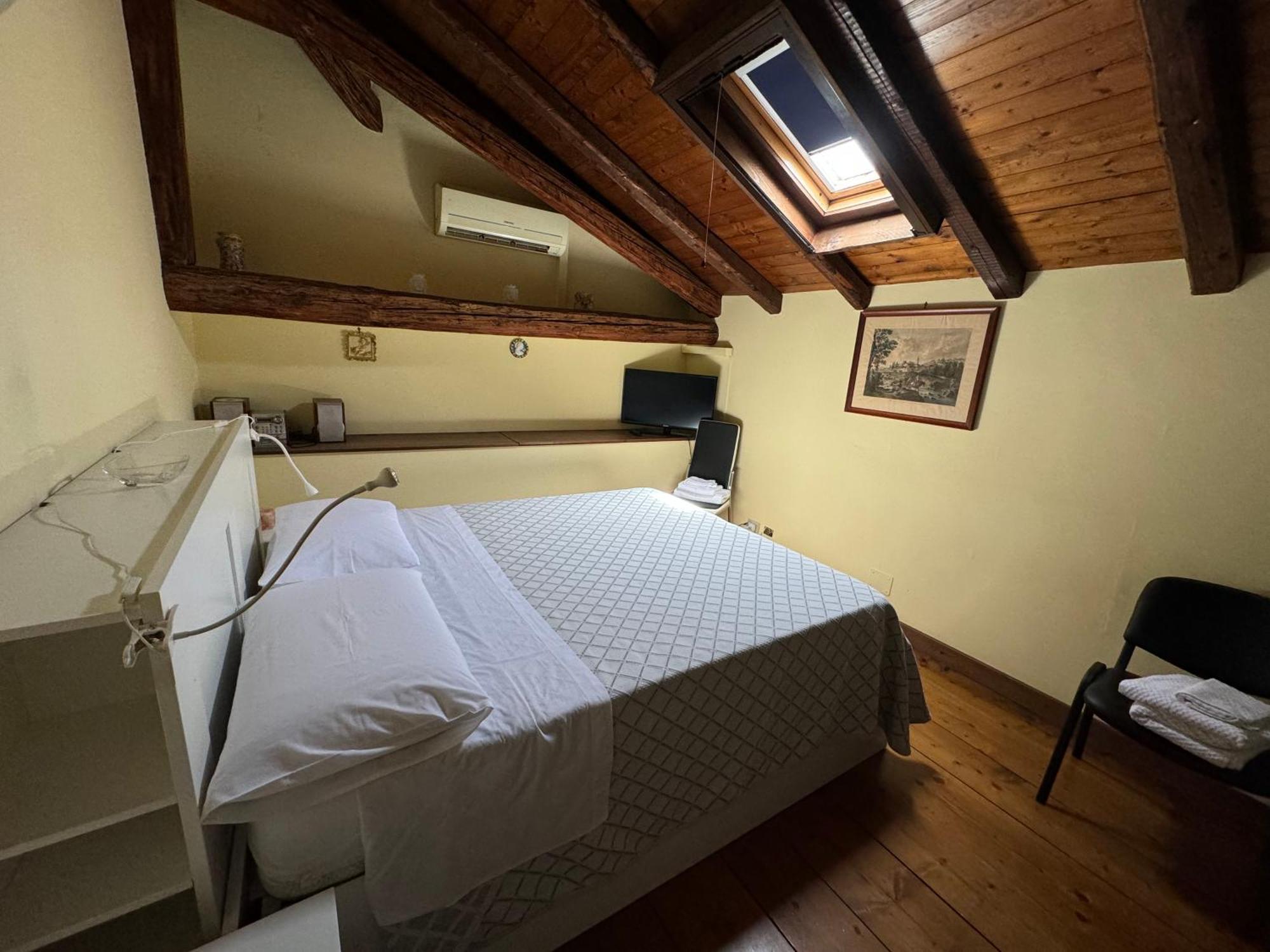 Appartamento A Casa Di Bert - Катания Экстерьер фото