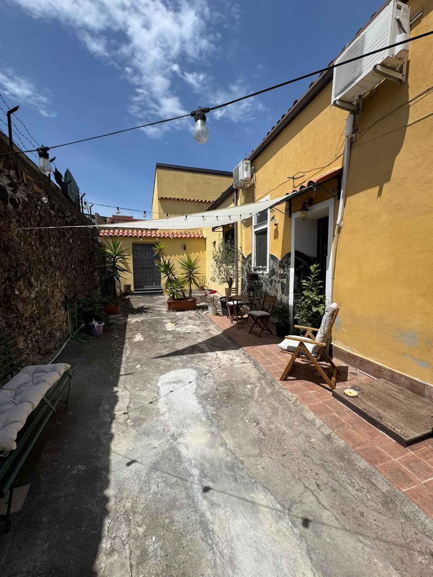 Appartamento A Casa Di Bert - Катания Экстерьер фото